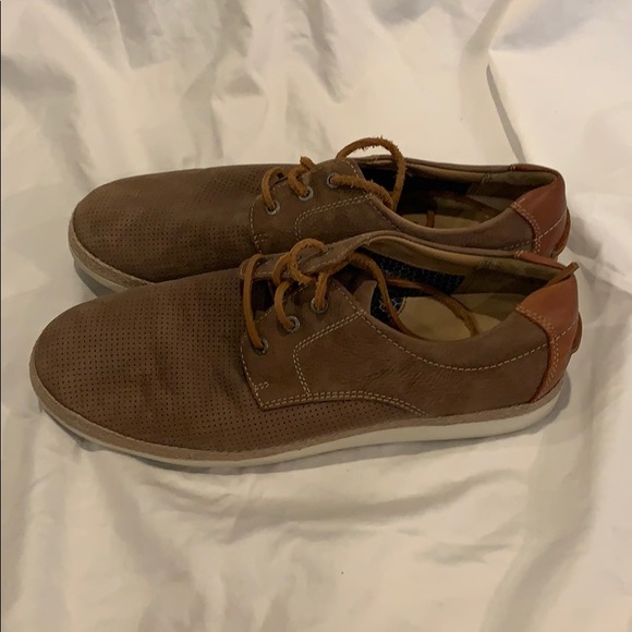 Johnston & Murphy Casual Brown Men’s Shoes - Picture 4 of 5